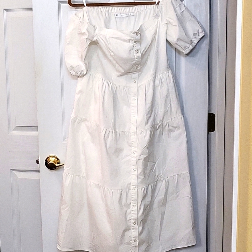 White off the shoulder summer dress